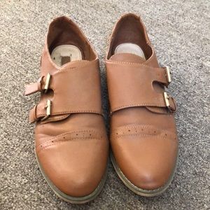 F21 brown shoes